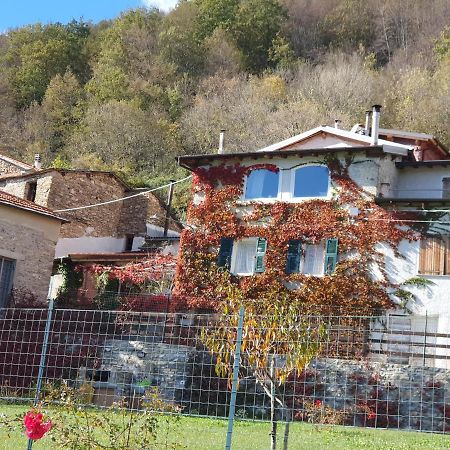 Casale Maria Mafalda Pieve di Teco Exteriör bild