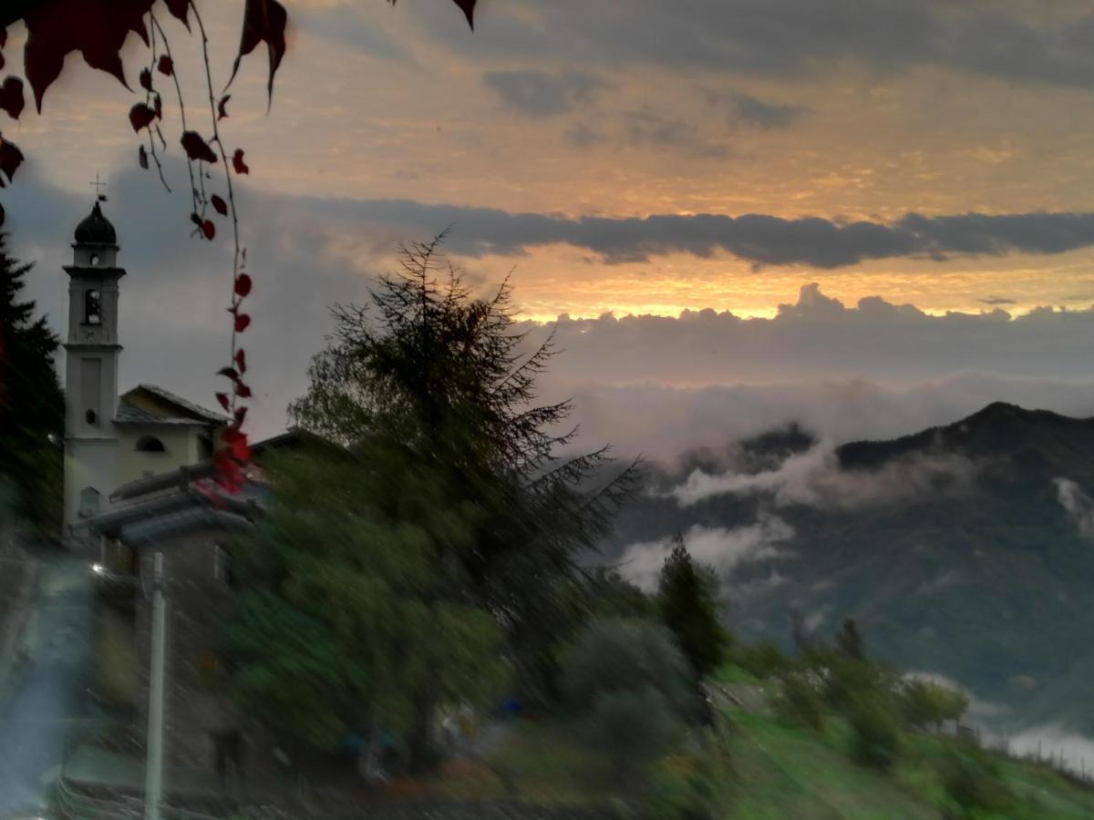 Casale Maria Mafalda Pieve di Teco Exteriör bild