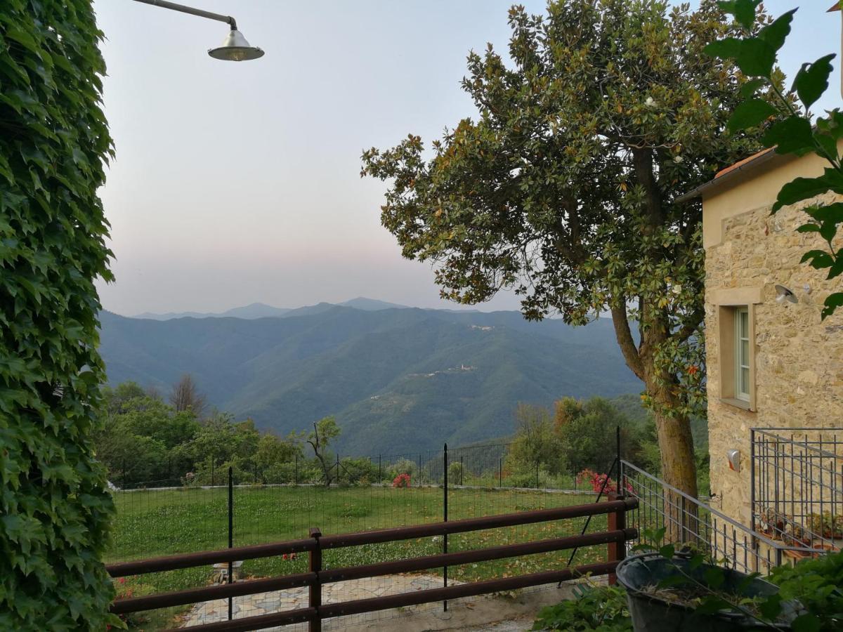 Casale Maria Mafalda Pieve di Teco Exteriör bild