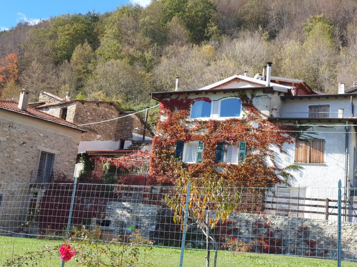 Casale Maria Mafalda Pieve di Teco Exteriör bild